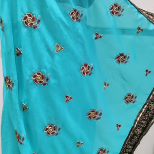 BeautifulEmbroideryWork Saree ➕ Gifts