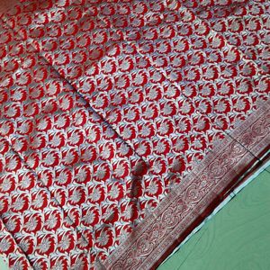 Red Colour Pure Banarasi Silk Saree