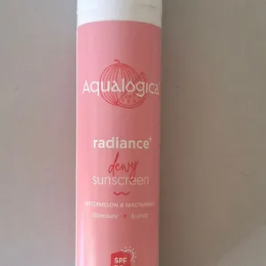 Aqualogica Radiance+ Dewy Sunscreen