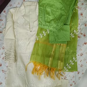 Kurta Set With Dupatta