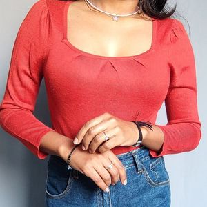 Red square neck sweater