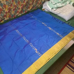 Blue And Gold Silk Blend Saree (5.5 Metres)