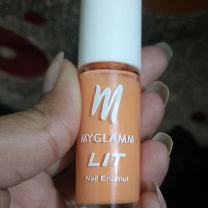 My Glamm Orange Nail Polish