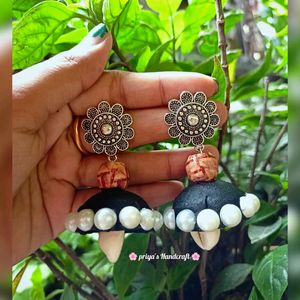 Lightweight Handmade Kori Earring 🌸