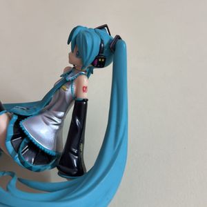 Hatsune Miku Figure