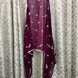 Aghanoor Dupatta