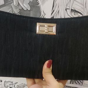Polyester Cotton Blend Ribbed Black Purse