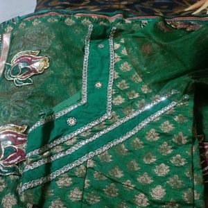 Partywear Saree ( DESIGNER PIECE)