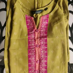 Mehendi Green Kurti Best Suited For Casual Wear