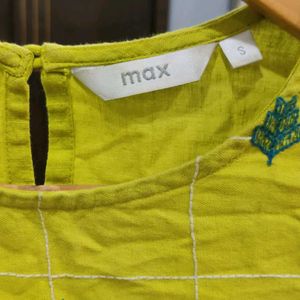 For Sale: Lime Green Embroidered Kurta by Max