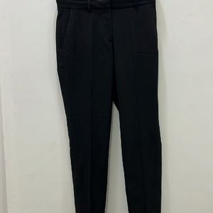 45% Discount On Women's H&M Cigarette Trousers