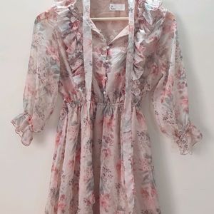 Mini floral dress (Size :- Small)