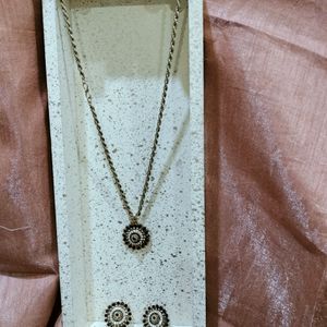 Vintage Gold-Tone Evil Eye Necklace and Earrings S