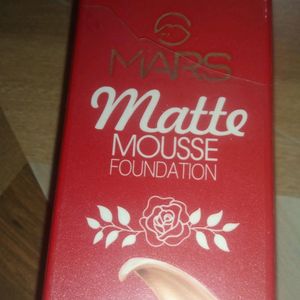 Matte Mouse Foundation