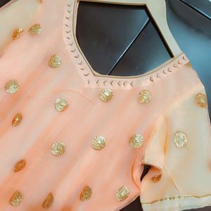 Peach Color Suit & Skirt With Dupatta 40 Bust