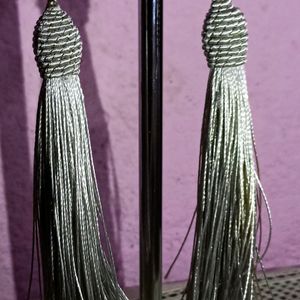 Silver Tassel