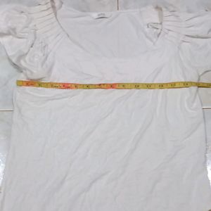 M&S WHITE TSHIRT