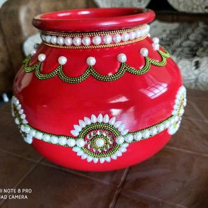 Beautiful Kundan Decorated Kalash