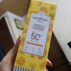 Dot And Key Vit C + E Sunscreen