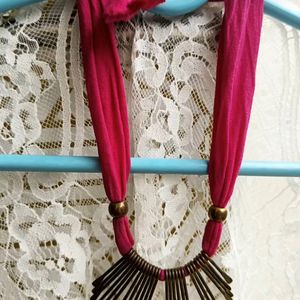 Chic Cloth Tie-up Mettalic Style Neckpiece