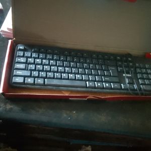 Brand New Intex Keyboard