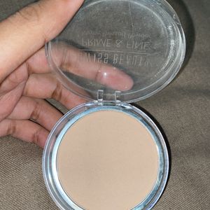 Swiss Beauty Prime & Fine Compact Powder