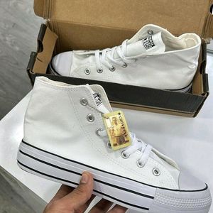 Converse Chuck taylor 10@ With Brand Box