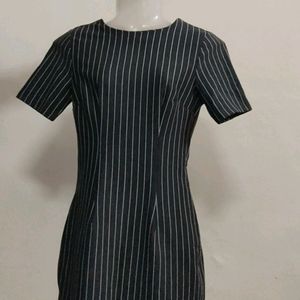 Vero Moda Women Grey & White Striped Sheath Dress