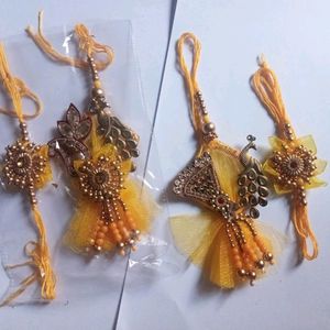 Floral Designer Rakhi for Bhaiya Bhabhi Rakshaband