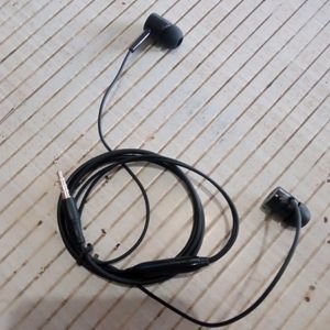 Earphone with mic, black color, earfit design