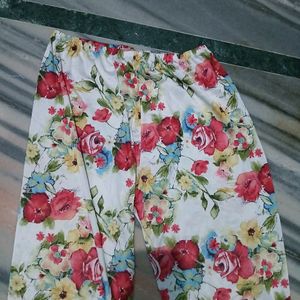 Floral Print Trouser, Fit 26/27, Brand New