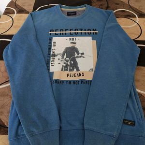 Peter England M-Size Sweatshirt