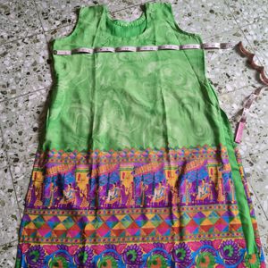 Green Kurti