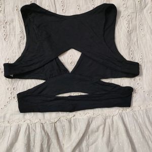 399RS 🖤 Stylish Bralette Top