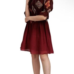 Maroon Dress With Stretchable Neck And Waist