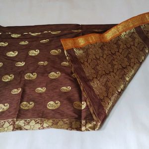 Brown Saree With Rich Pallu