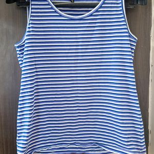 Shyla Brand Striped Round Neck Top