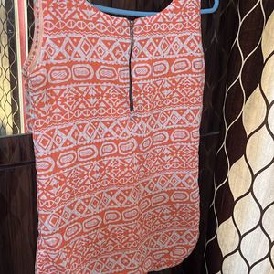 Sleevless Kurti top