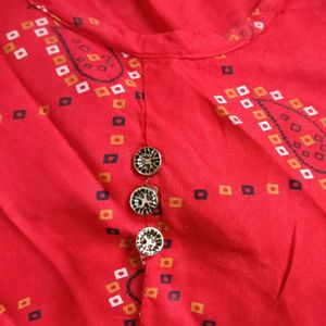 Red Kurti