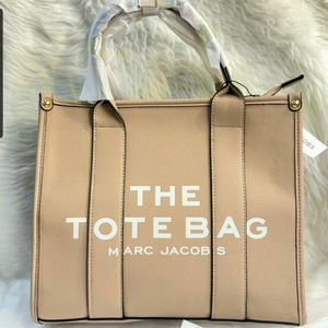 Marc Jacobs HANDBAGS