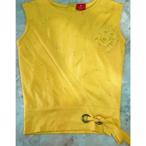 New Beautiful 4-6 Years Girls Yellow Colour Top