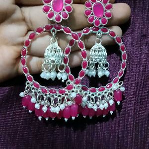 🩷 Pink Beads Earring