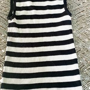 Urbanic Style Black N White Striped Top