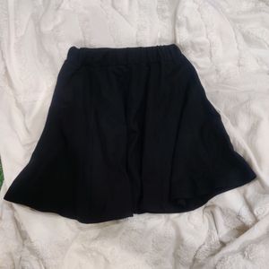 H&M Black Mini Skirt