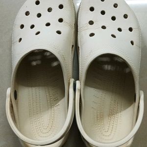 Crocs - Unisex Beige Sandals