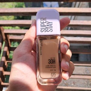 Maybelline New York Super Stay Liquid Foundation