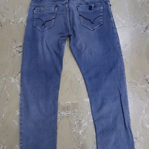 Denim Jean Not Narrow Fitting