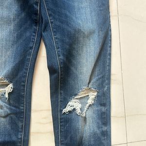 TORN JEANS FOR MENS