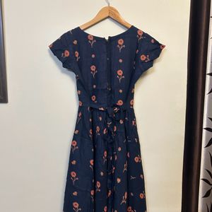 PRICE DROP Floral Midi Dress