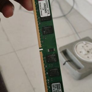 DDR Kingston RAM 2G DDR4 1.8V